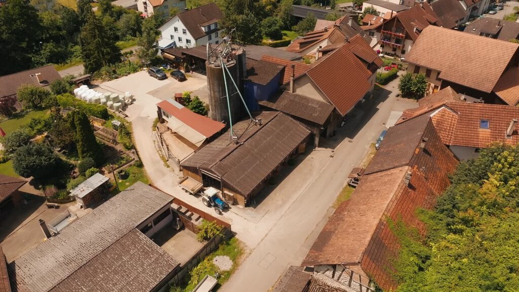 Betrieb von oben in einem Dorf