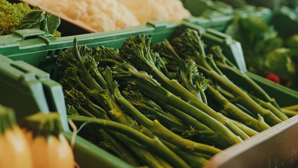 Bimi Broccoli im Hofladen.
